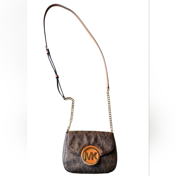 Michael Kors MK Signature Crossbody Bag - Picture 11 of 12